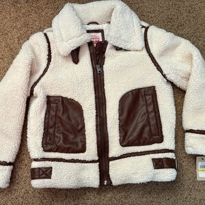 NWT Levi’s Sherpa Lined Cream and Brown Jacket